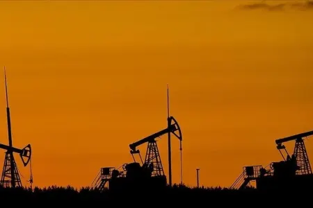 Benzinin ixracına qoyulan müvəqqəti qadağanın müddəti uzadıldı