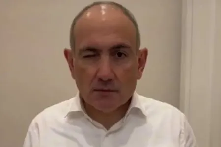 İrəvanda hazırlıq: Paşinyan “təmizlik işi”nə başladı