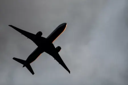 Boston hava limanında 4 təyyarə toqquşdu