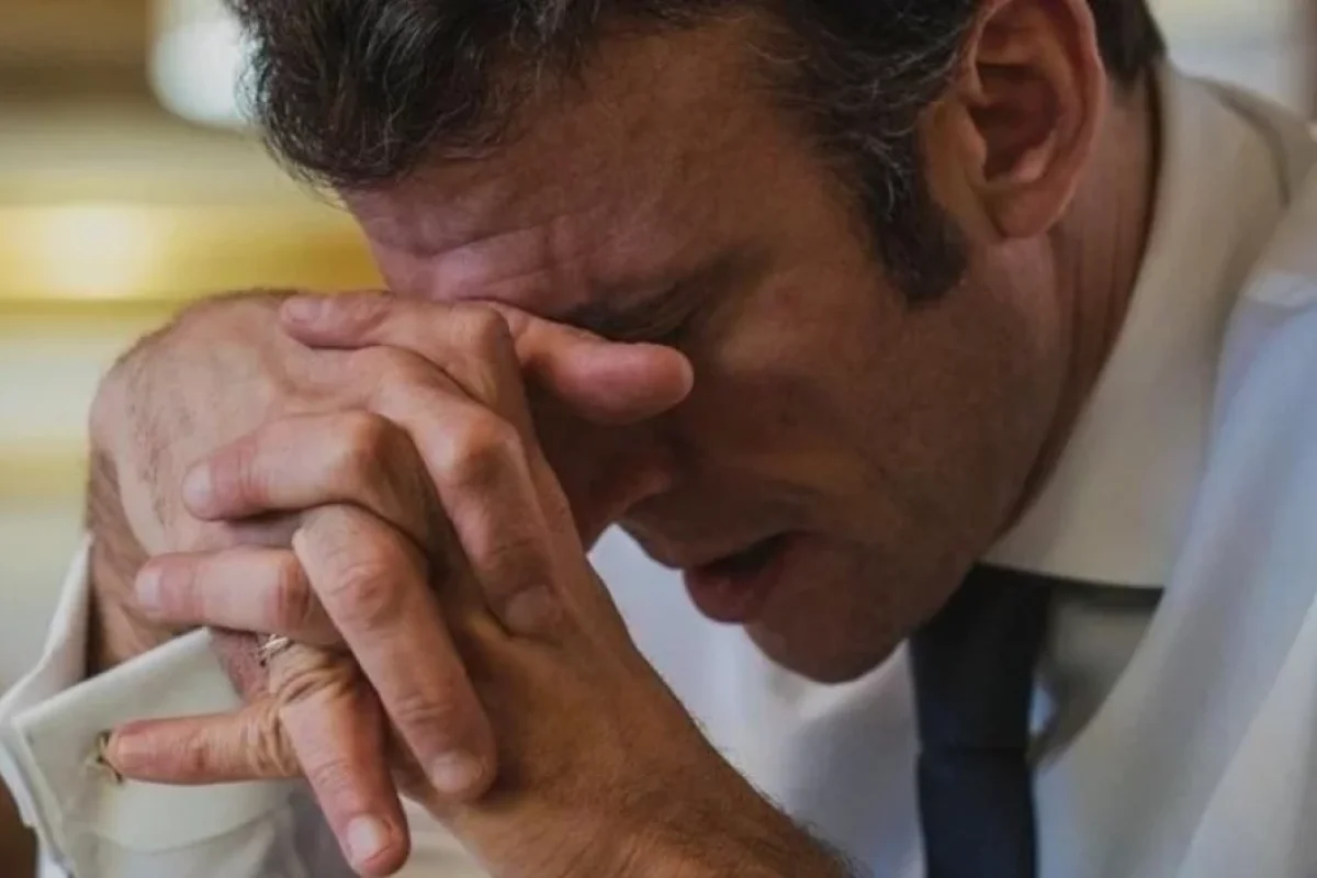 Bakıda verilən qərar Makronu dizüstə qoydu