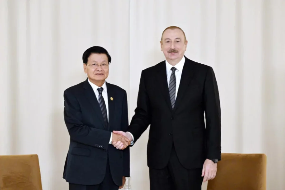 İlham Əliyev milli bayram münasibətilə laoslu həmkarını təbrik edib