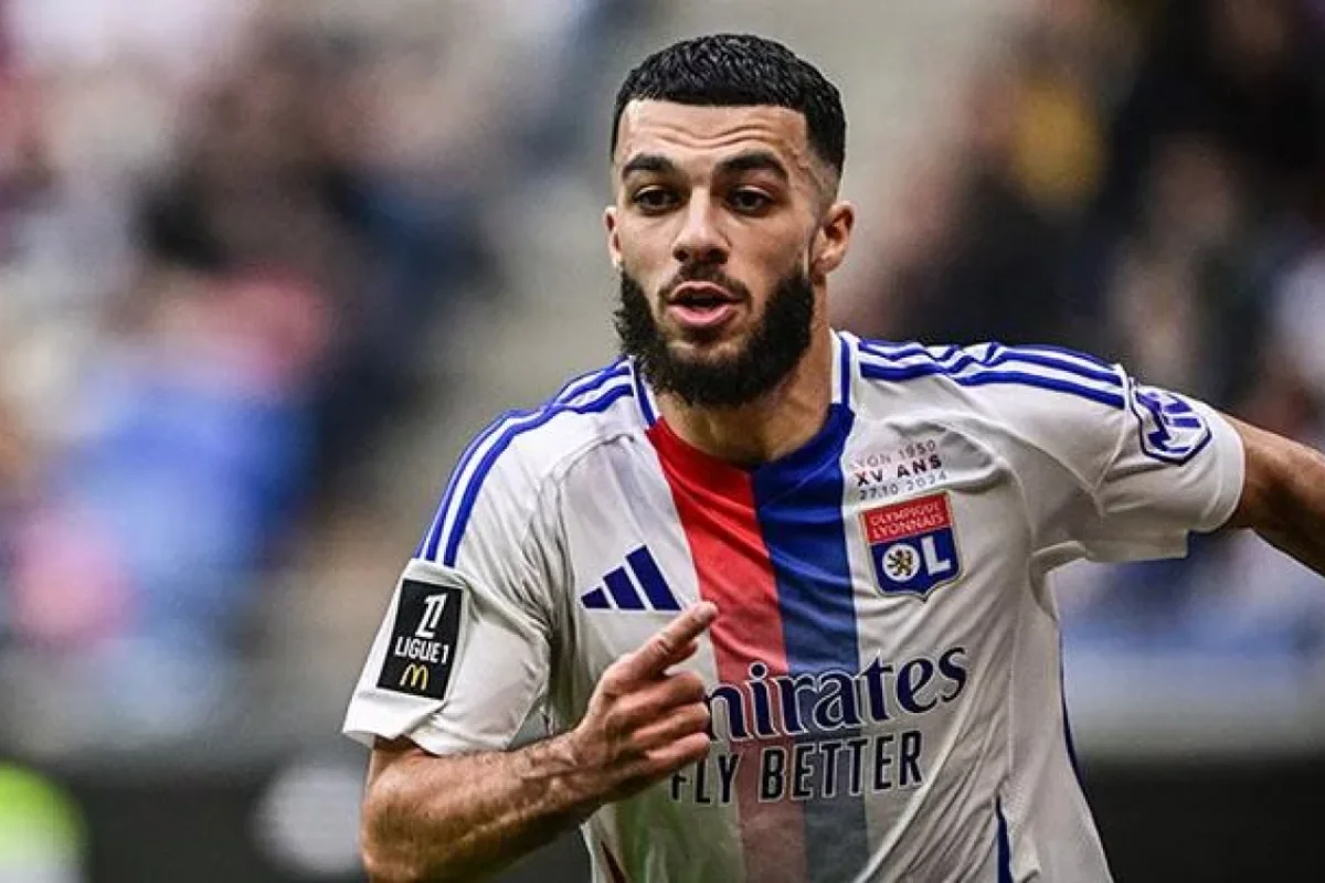 Mikautadzeni silahla hədələdilər