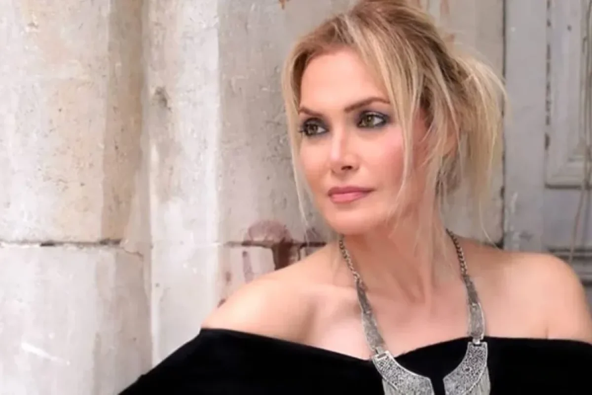 Məşhur türk müğənnisinin qızını motosiklet vurdu