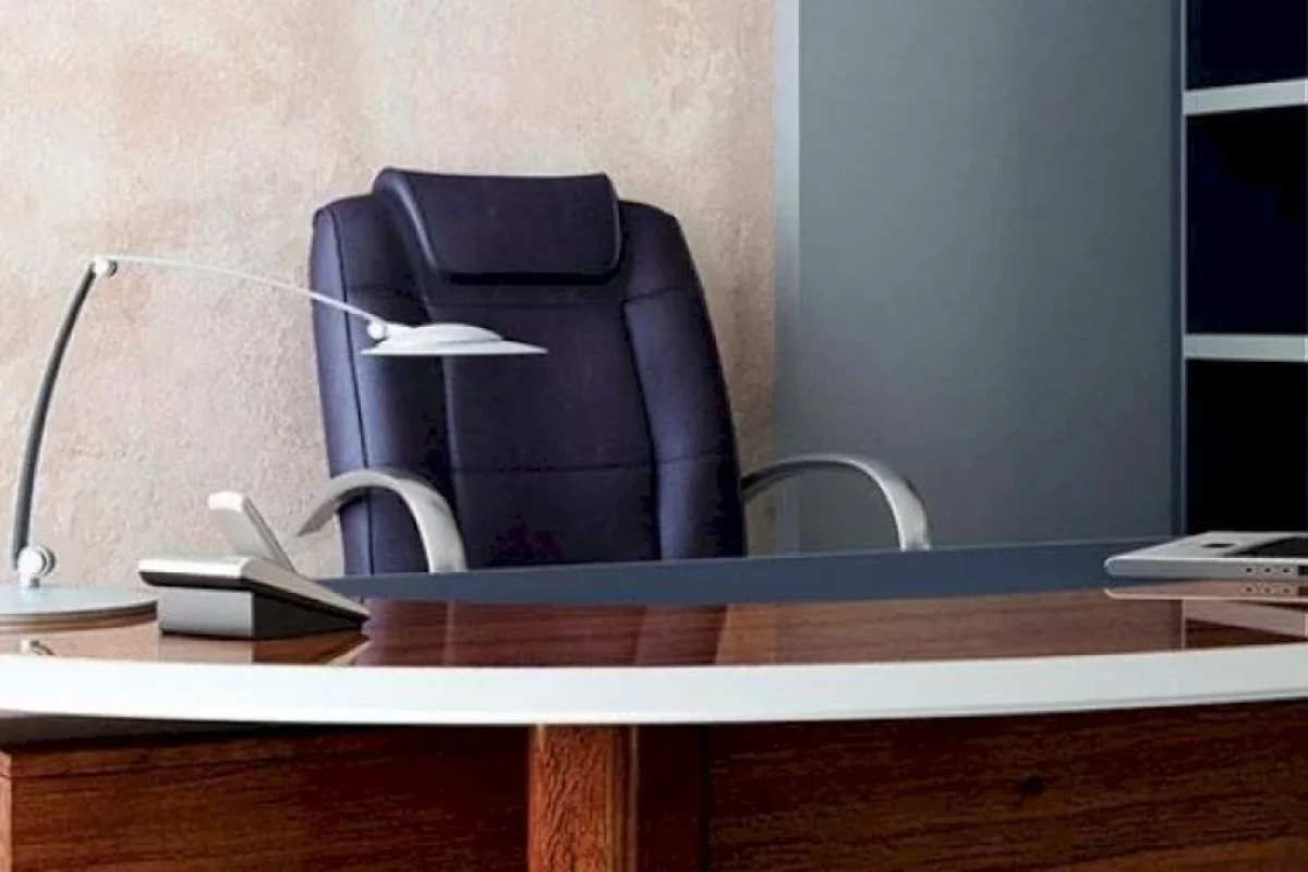 Azərbaycanda yüksək vəzifəli məmur vəzifəsindən azad edildi - SƏRƏNCAM