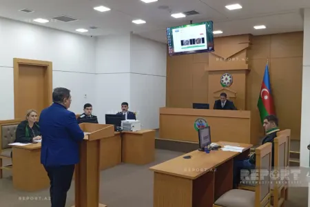 Ağadadaş Ağayevlə dalaşan mühafizəçinin məhkəməsi başlayır