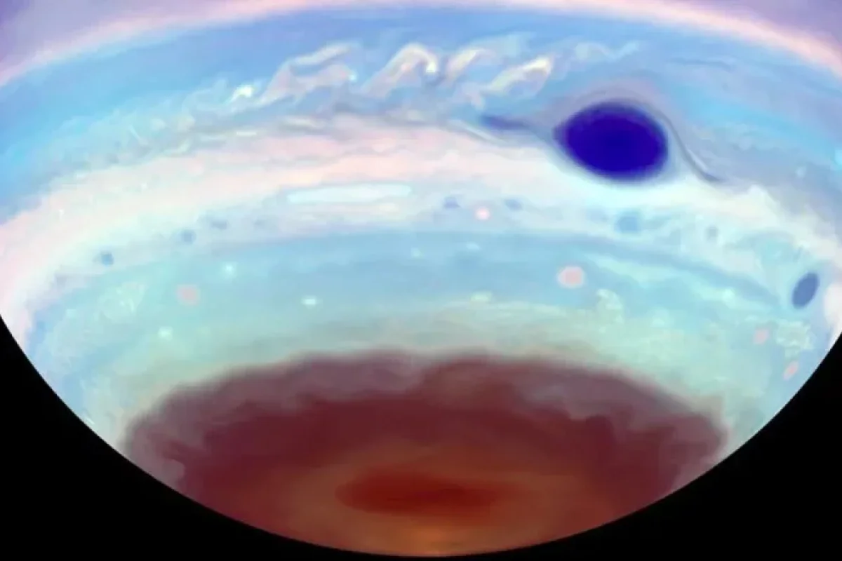 Yupiterdə görünən Yer boyda qaranlıq oval ləkələr nədir? (ARAŞDIRMA)