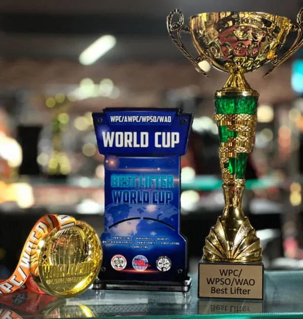 Yeddinci dəfə dünya çempionu olan idmançımız professorun oğludur – - FOTOLAR