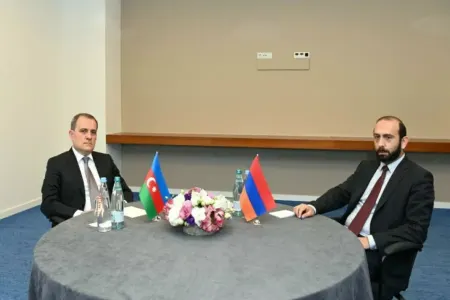Ceyhun Bayramov və Mirzoyan görüşəcək ?
