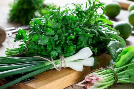 Payızda sağlam qalmaq istəyirsinizsə, hər gün yeyin!