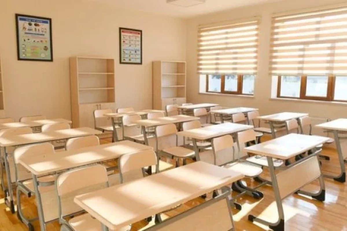 Məktəblərdə dərslər saat 9-da başlayacaq? - AÇIQLAMA