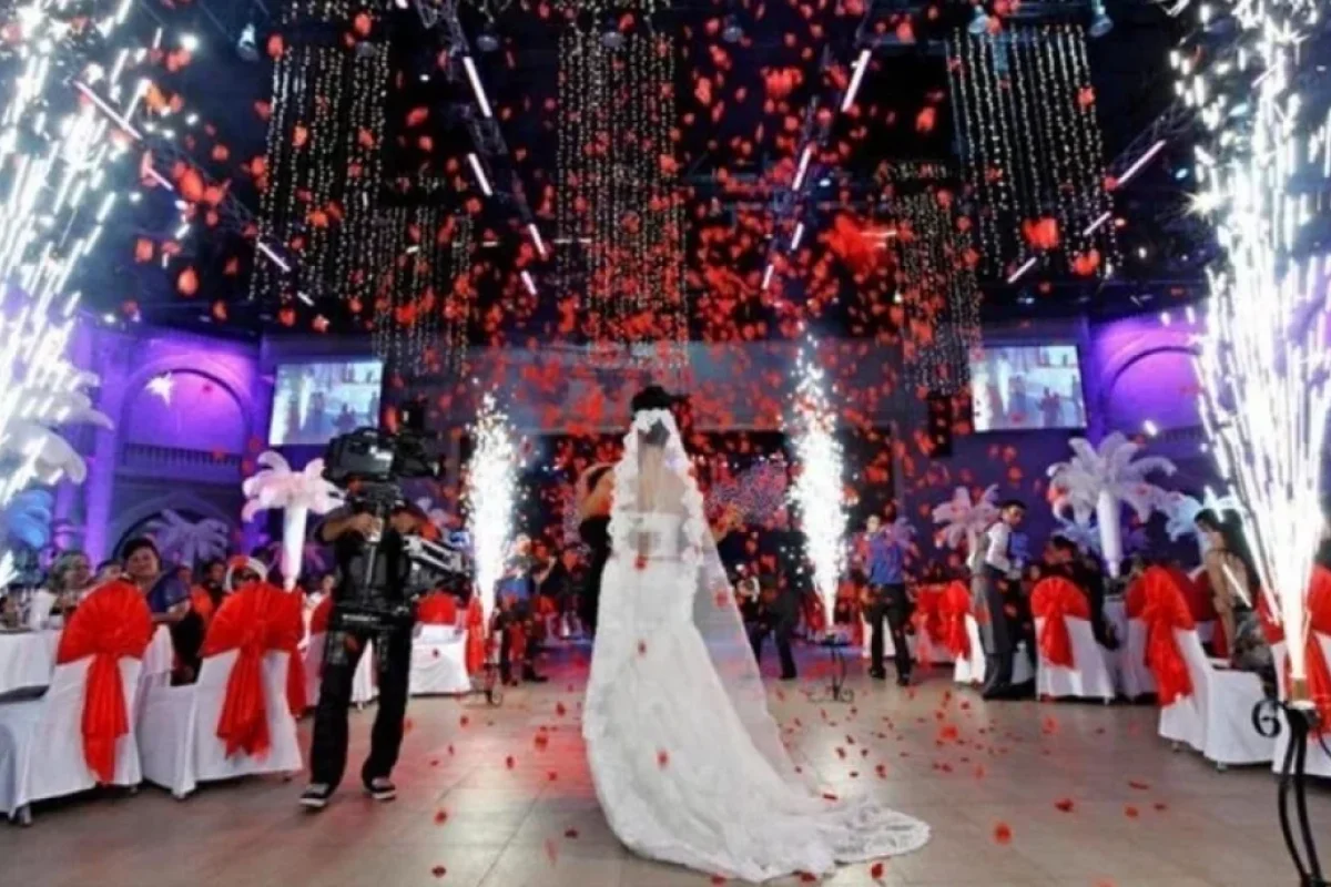 Azərbaycanda toyda dava: - Qonaqlar bir-birini döydülər