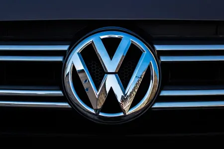 "Volkswagen" böhrandan çıxış yolu tapıb?