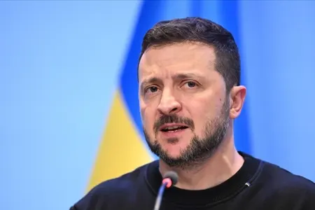 Zelenski Gürcüstanın baş nazirinə sanksiya tətbiq etdi