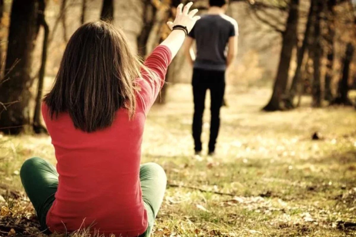 Bakıda kişi qızının intim fotolarını - GÖRDÜ - ŞOK