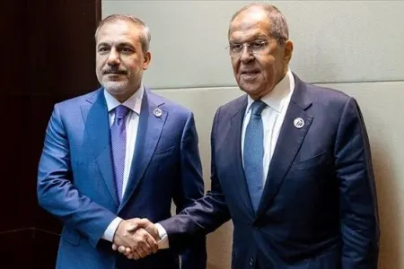Dohada Suriya üzrə üçtərəfli görüş