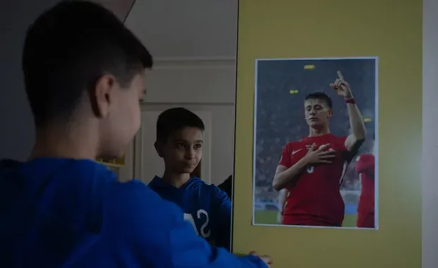 Arda Gülər könülləri fəth etdi