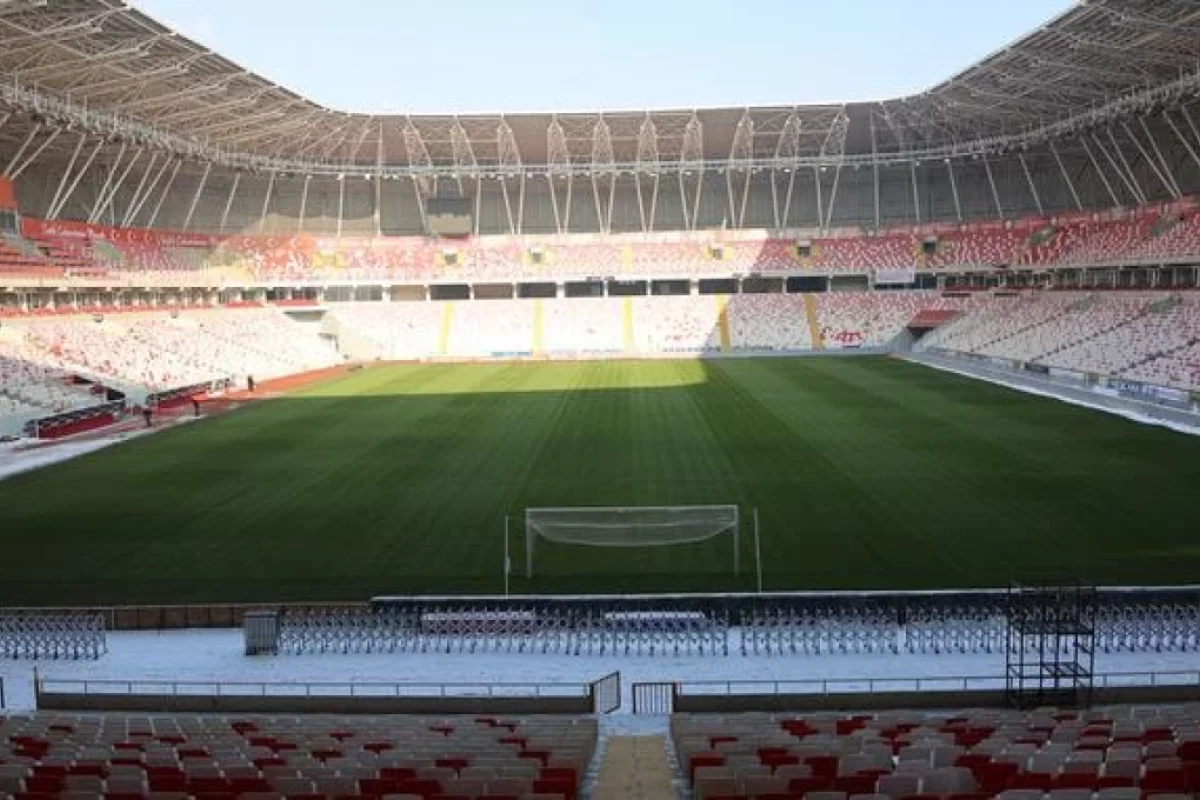 4 Eylül Stadionundan son görüntülər