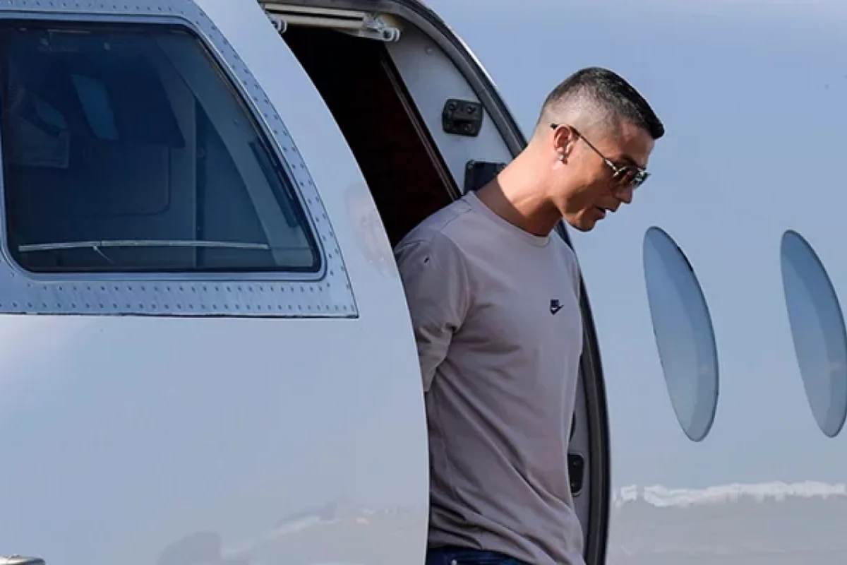 Ronaldonun 73 milyonluq yeni təyyarəsi - VİDEO