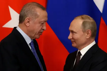 Putinin türk jurnalistə reaksiyası müzakirə yaratdı - Lağa qoydu - VİDEO
