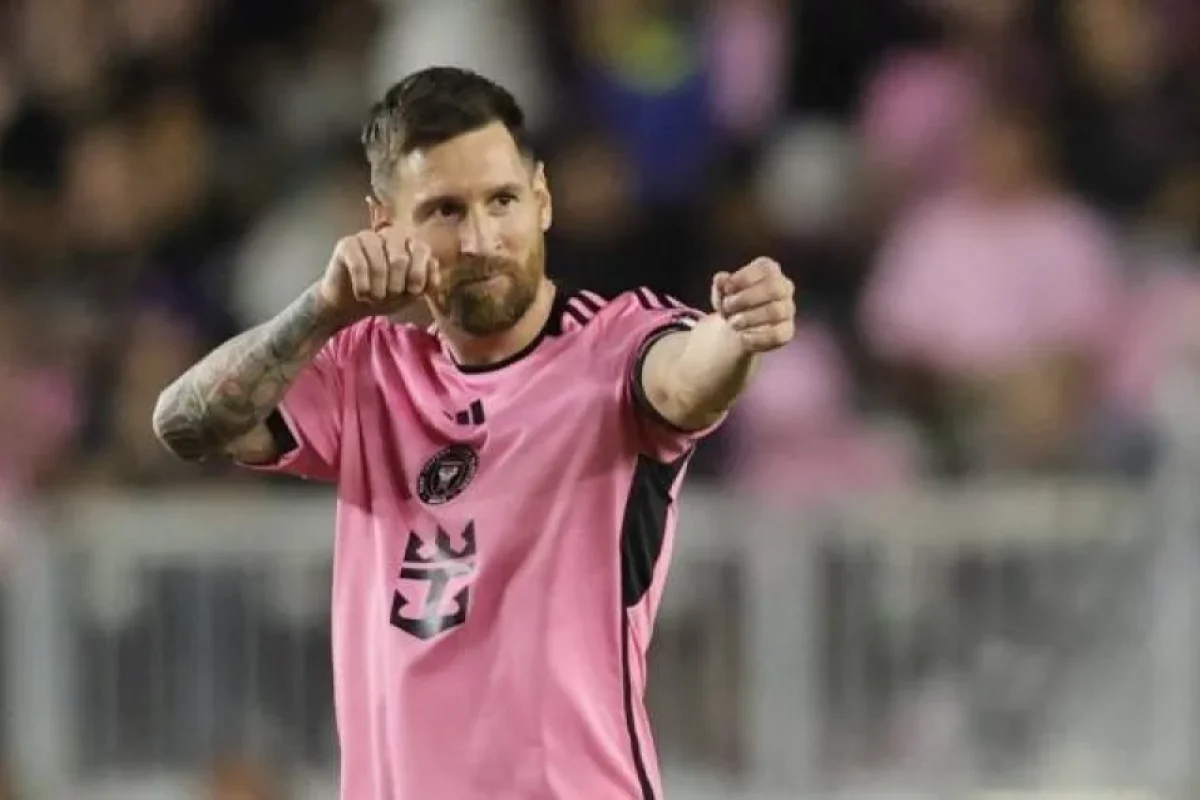 Messi ən dəyərli oyunçu seçildi