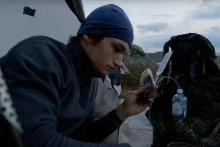 22 yaşlı yutuber donub öldü - FOTO