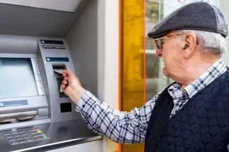 Kimlər pensiyaya çıxa bilər?