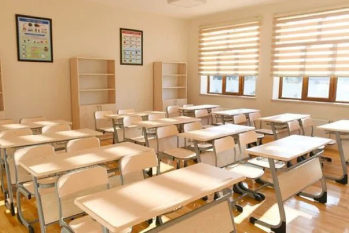 Əsgərlərlə görüşlərə məhdudiyyət: - Məktəblərdə də qapanma gözlənilir?