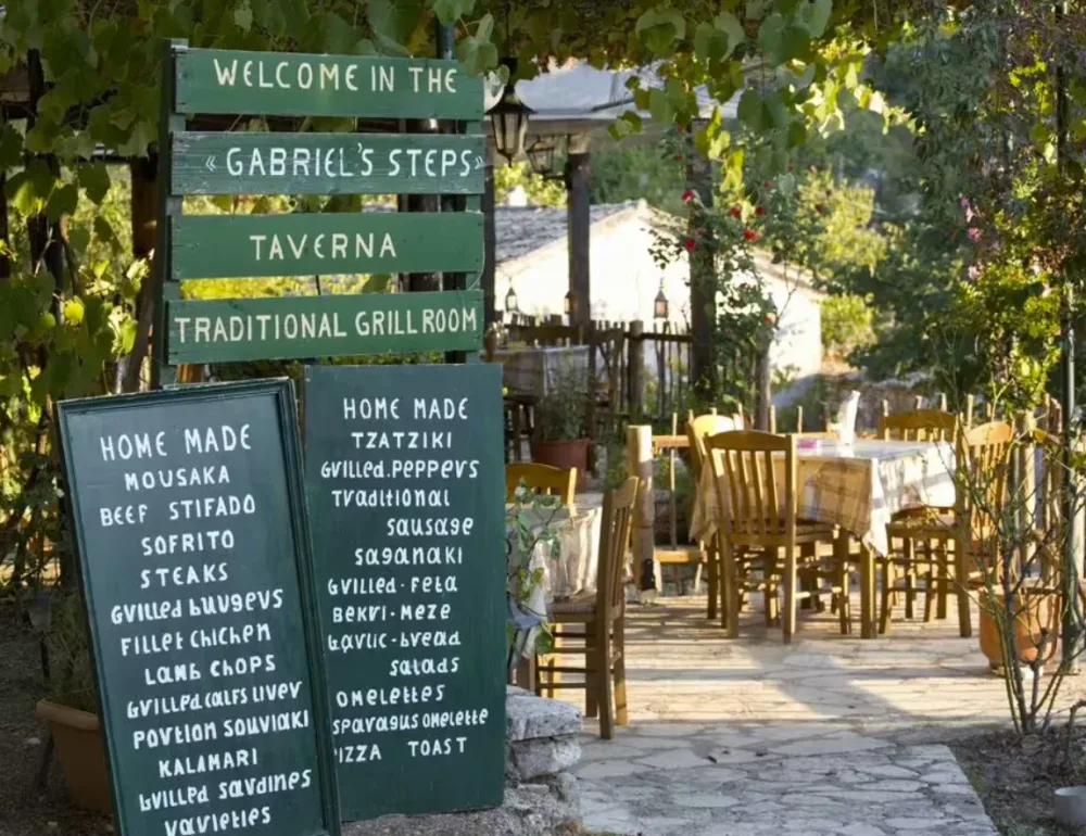 Başqa bir dövrə səyahət: Korfu adasındakı ən qədim kənd - FOTOlar