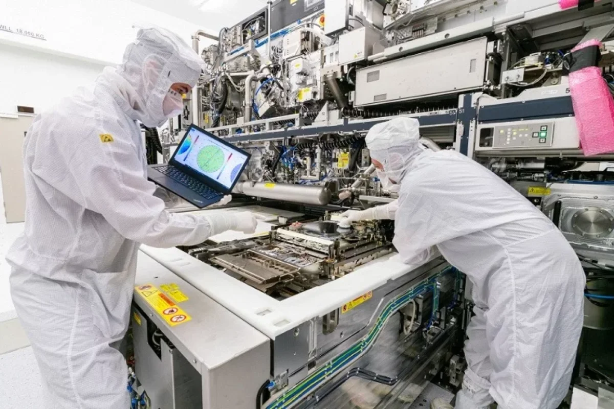 Avropada casus qalmaqalı