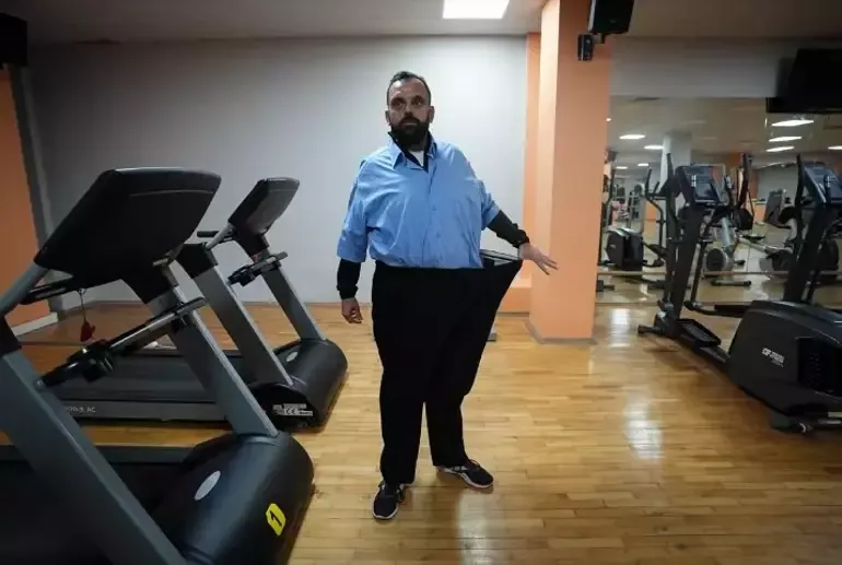 Qayınatasının vəziyyətindən təsirləndi - 145 kilo arıqladı - FOTO