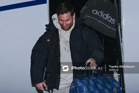Messi Bakıdadır