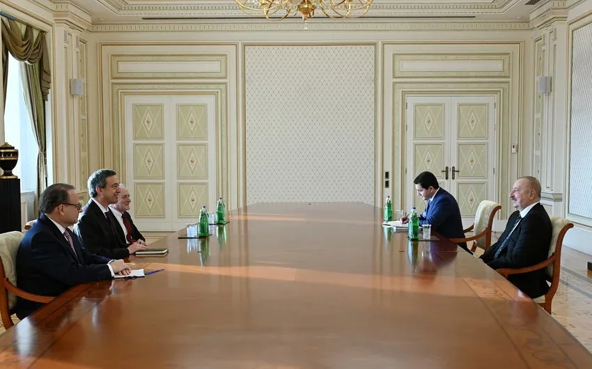 Prezident Maykl Tuçini və Bernard Kaminetskini qəbul etdi