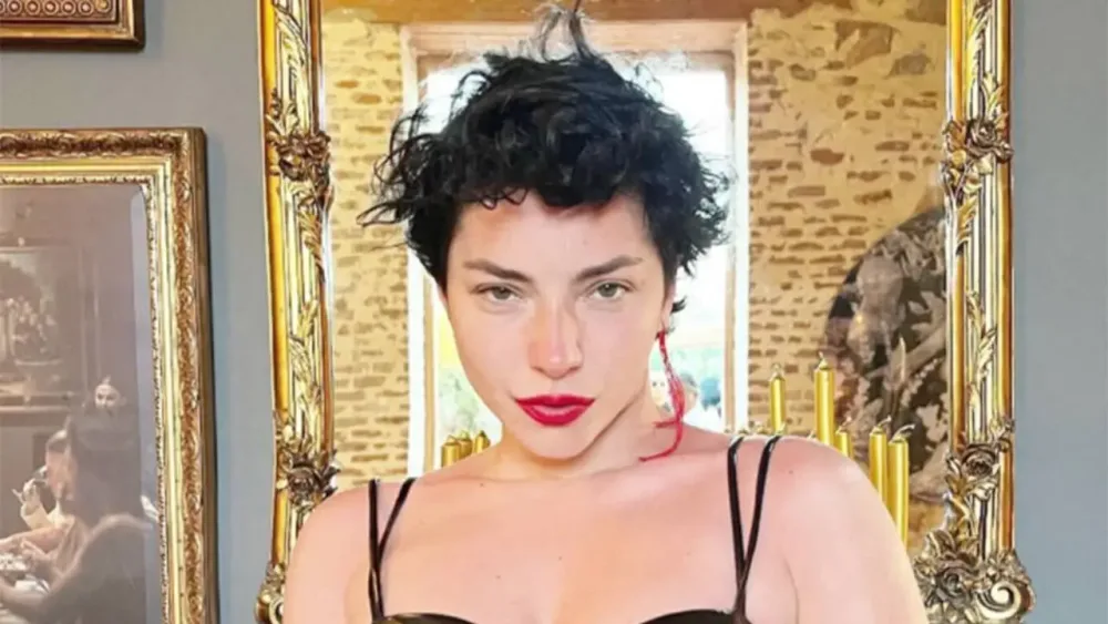 Aktrisa bu halına görə tənqid edildi - FOTO