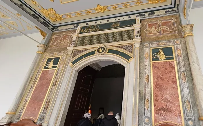 İstanbula gedənlər üçün: yemək, qalmaq, gəzmək qiymətləri - Xəritə kimi yazı