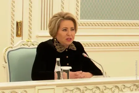 Matvienko iki saatdan çox çəkən görüşdə nədən danışıb?