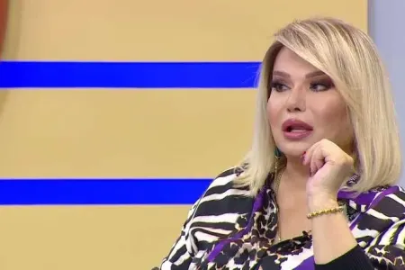 "O, "İnstagram"da hələ də "blok"dadır"