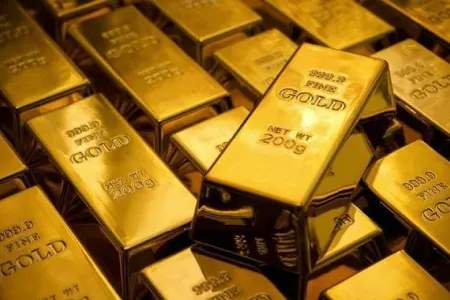 Yeddi aydır ki, xaricdən qızıl alırıq: - devalvasiya təhdidi, yoxsa...