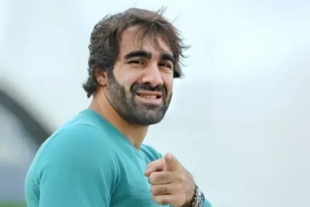 Rafael Ağayevin ailəsində xoş gün