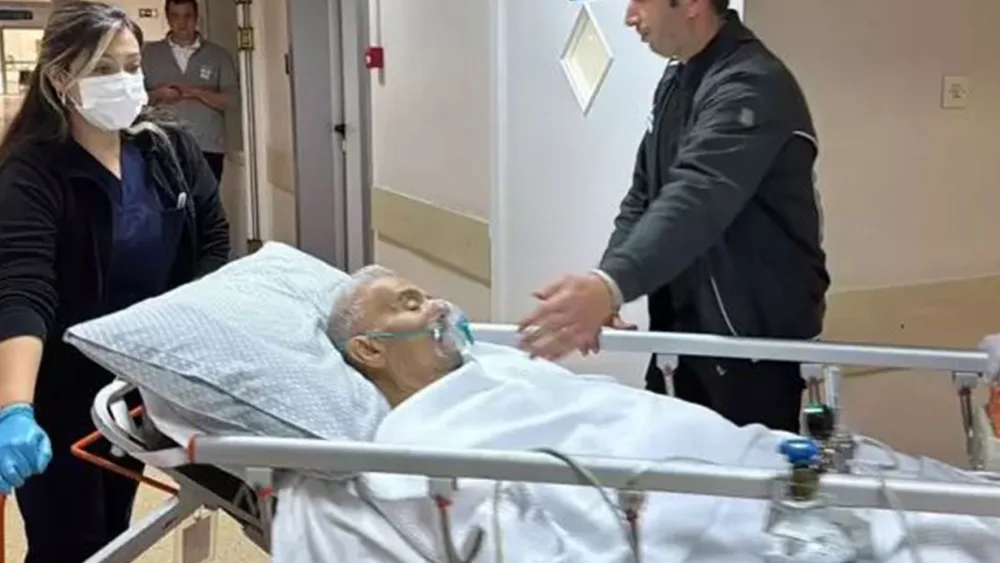 Tanınmış müğənni reanimasiyaya yerləşdirildi