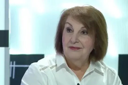 Ofeliya Sənani xəstəxanaya yerləşdirilib