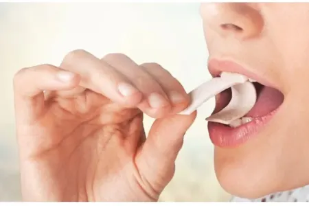 Hər gün 1 saat saqqız çeynəsək, nə baş verər?