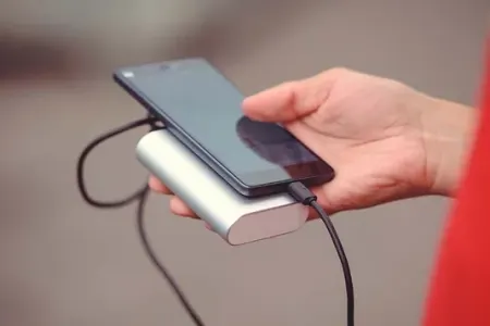 Simsiz şarj cihazlarını seçərkən nələrə diqqət etmək lazımdır - Ekspertdən TÖVSİYƏLƏR__NEWL__