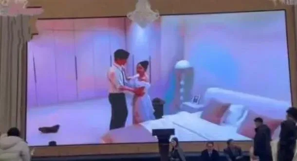 Bəy gəlinin xəyanət videosunu toyda qonaqlara göstərdi - FOTOlar