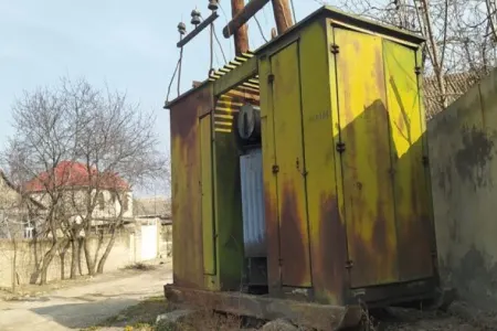 Transformatora müdaxilə edən kişini "tok" vurub öldürdü