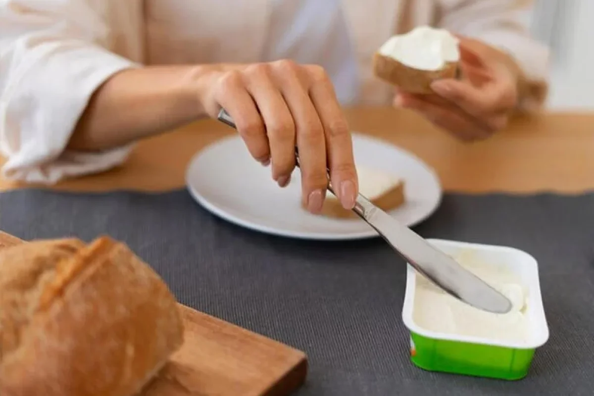 Beynimiz yaxşı işləməsin deyə illərlə bizə bunu yeməyə qoymayıblar"