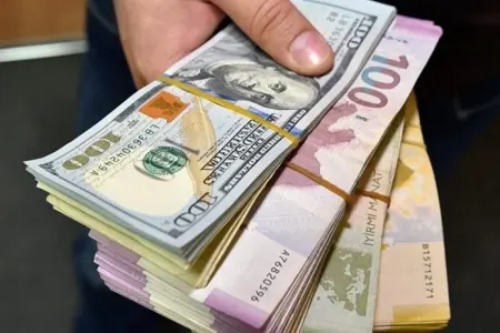 Dollarla bağlı YENİ QƏRAR