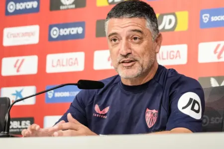 Sevilya”nın baş məşqçisi: "Qarabağ"ın oyunçusu haqda