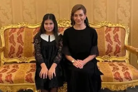 Mühafizəçiləri, şəxsi bərbəri, bahalı alış-verişi: Paşinyanın arvadının qalmaqallı səfəri