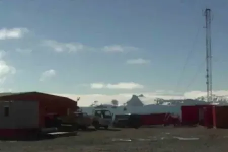 Bu kənddə yaşamaq üçün qeyri-adi tələb – - Əməliyyat olunmalısınız