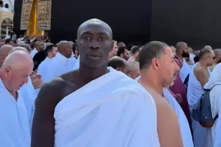 Dünyaca məşhur tiktoker Məkkədə